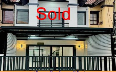 ขายทาวน์เฮ้าส์ 16 ตร.ว หมู่บ้านกมลลักษณ์  ซ.บางรักใหญ่ 16 ทำเลดี ใกล้สถานีรถไฟฟ้าสามแยกบางใหญ่