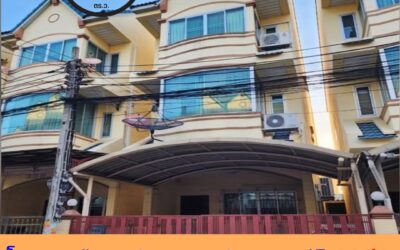 ขายถูกสุดในตอนนี้ทาวน์โฮม 3 ชั้น เนื้อที่ 35 ตร.ว โครงการบ้านสุทธิสาร ซอย อินทามระ 17  สวยสภาพดีพร้อมอยู่