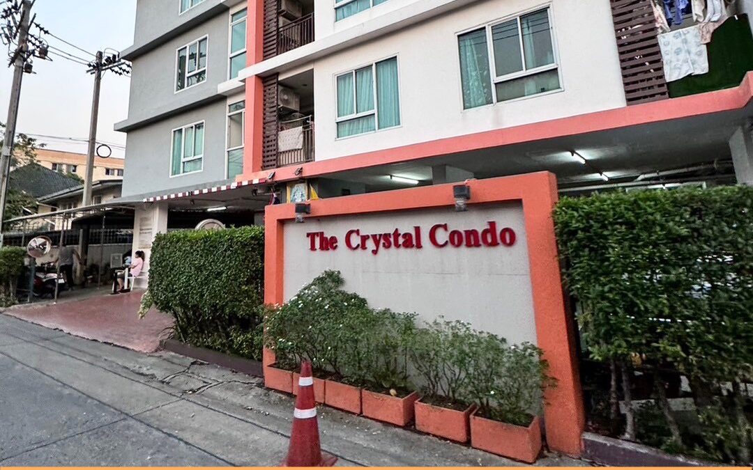 ขาย คอนโด เดอะ คริสตัล ซอยเรวดี 2 ขนาด 30.5 ตร.ม. ชั้น 3 วิวสระว่ายน้ำ พร้อมอยู่ ฟรีโอน