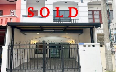 ขายทาวน์เฮ้าส์ 17 ตร.ว หมู่บ้านพิชาดา ถ.บ้านกล้วย-ไทรน้อย รีโนเวทใหม่ จัดกู้ฟรี